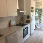 Silver Coast House 펜션 토레스베드라스